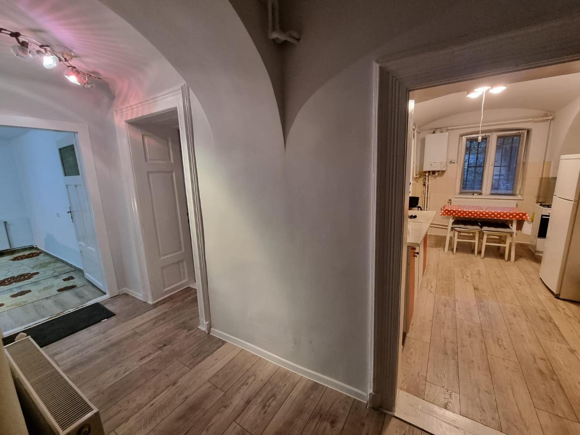 R Castle - 2 Room Apartment Braşov Exterior foto